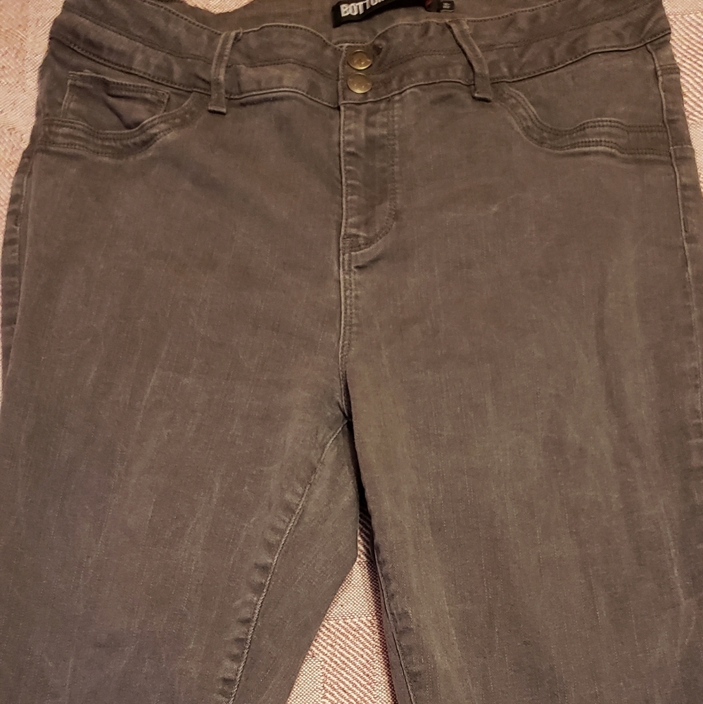 Grey jeans